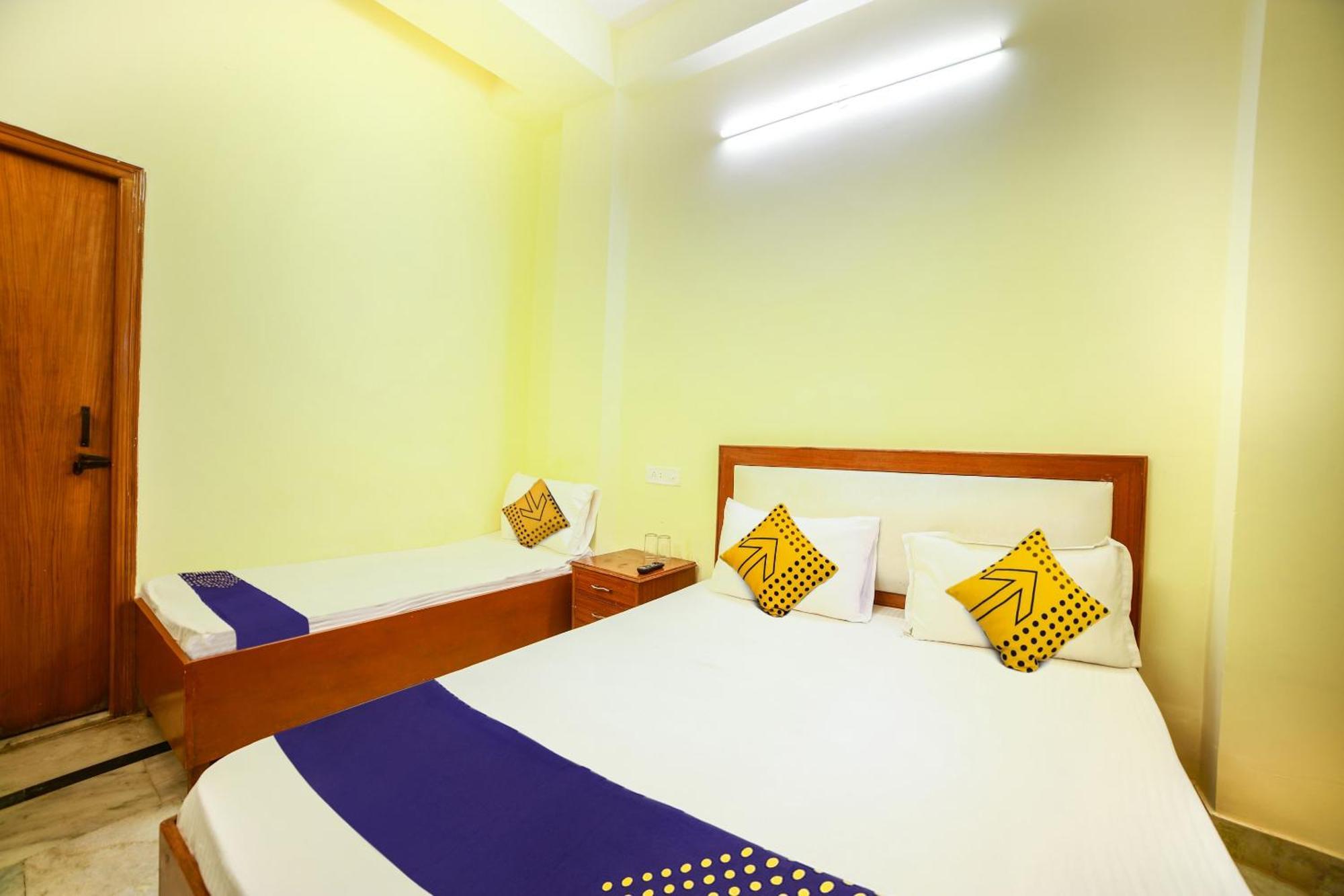 Hotel O City Inn Dx Ню Делхи Екстериор снимка