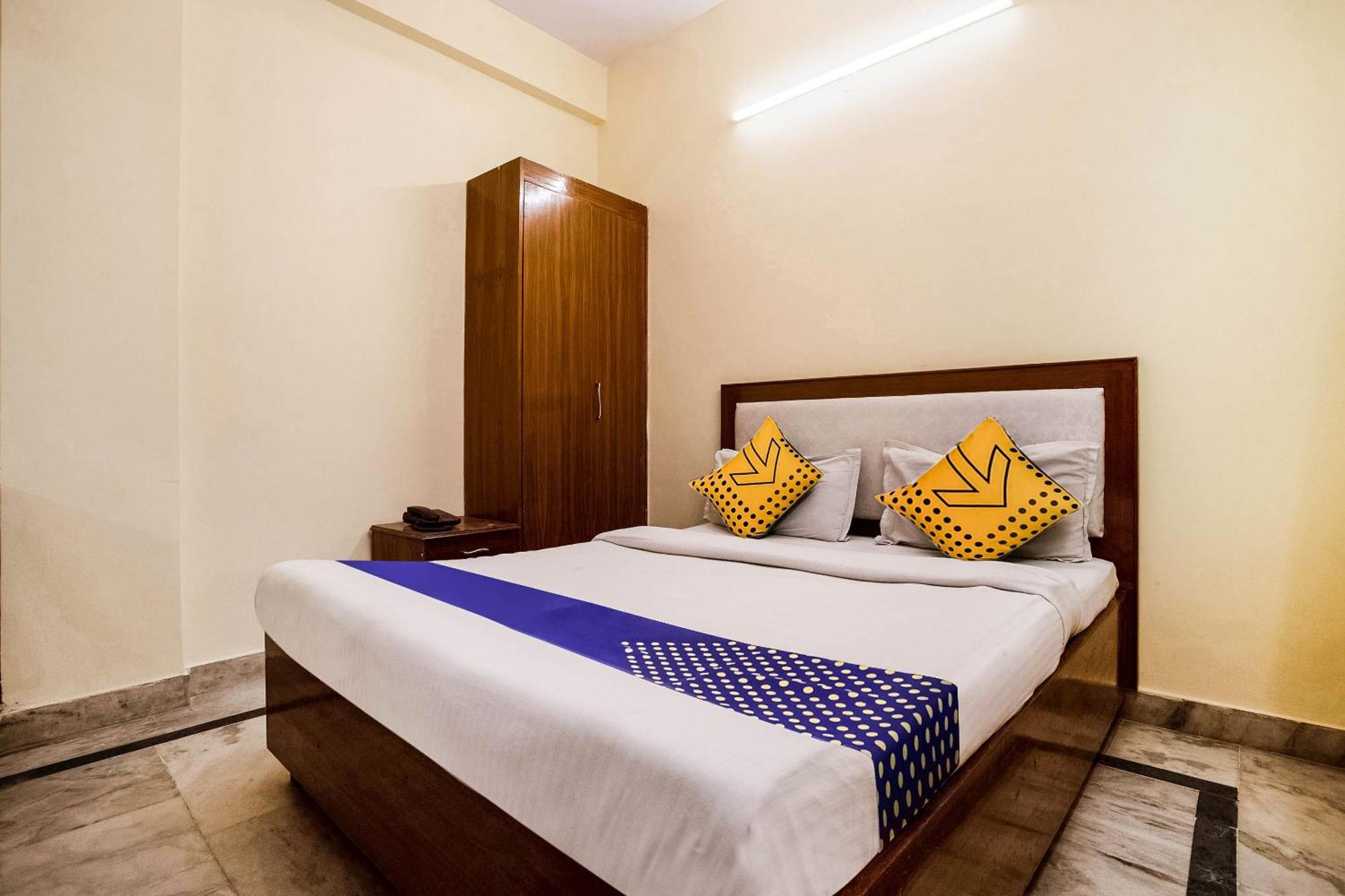 Hotel O City Inn Dx Ню Делхи Екстериор снимка