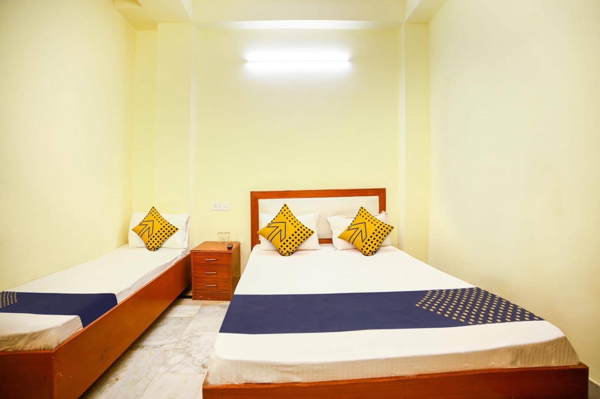 Hotel O City Inn Dx Ню Делхи Екстериор снимка